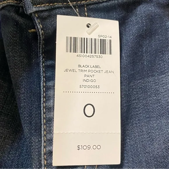 Chicos Black Label New Size 0 US 4 Jewel Trim Pocket Dark Wash Indigo Jeans