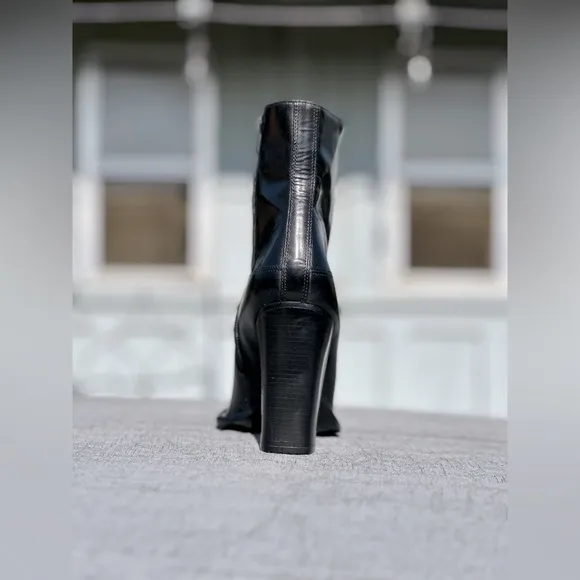 Chinese Laundry — “Keep Up” Heeled Ankle Boots