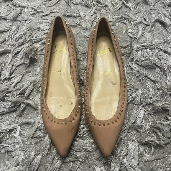 Christian Louboutin Anjalina tab Gold Spike Pointed Flats