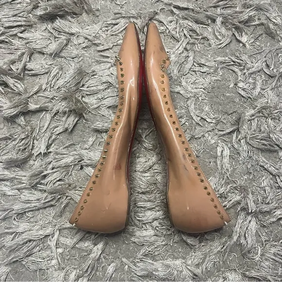 Christian Louboutin Anjalina tab Gold Spike Pointed Flats