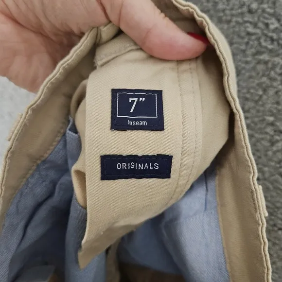 Chubbies Aramadas Shorts 35 Khakinators 7 in Flat Front Twill Stretch Weekend