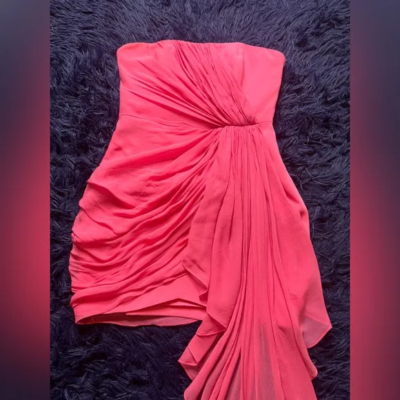 CINQ À SEPT Yuki Ruched Mini Dress In Pink. Size 6
