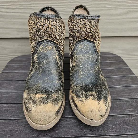 Circle G by Corral Distressed Leather Cutout Side Zip Booties Q5021 Womens Sz 7