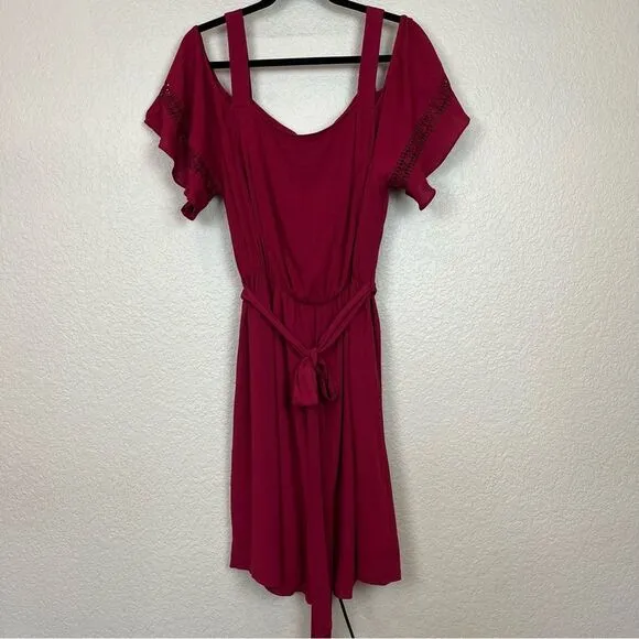City Chic Dress Cold Shoulder Open Shoulder Dress NWT! in Rhubarb size 16