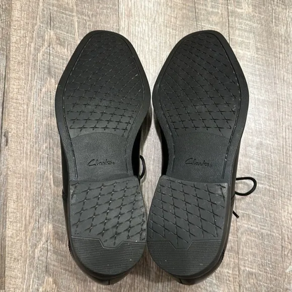 Clarks artisan black leather lace up Oxford dress shoes size 10