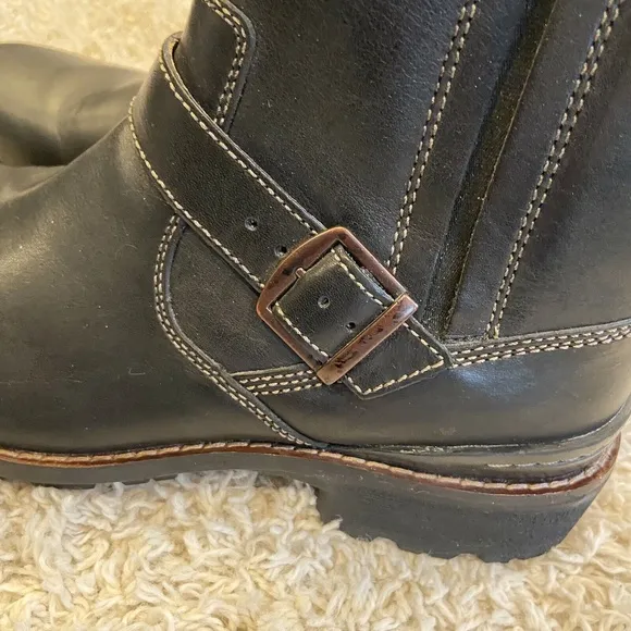 Clarks Men’s Chilton Black Leather Biker Boots Size 8 W Side Zip 82174 EUC