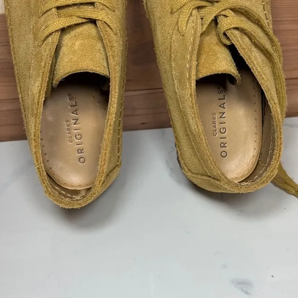 Clarks Originals  Wallabee Weaver Suede Shoes Tan Brown Women's  Size 7