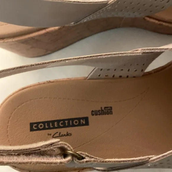 Clarks Perforated Leather Cork Wedge Sandals Stasha Bridget Sand 8.5W New