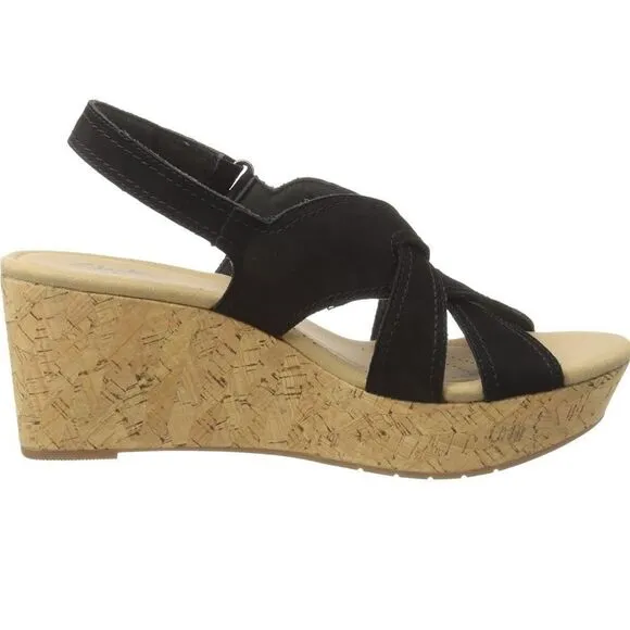 Clark’s Rose Erin Wedge Black Sandals Size 7.5 NWOB