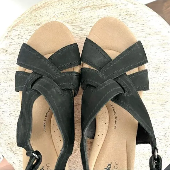 Clark’s Rose Erin Wedge Black Sandals Size 7.5 NWOB