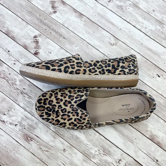 Clark’s Ultimate Comfort Danelly Sky Leopard Print Leather Upper Flats 8.5