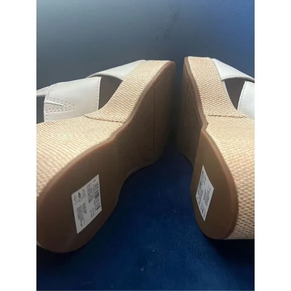 Clark’s Wedges size 10 NEW