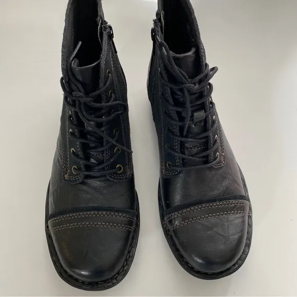Clarks Womens‎ 6.5 Side Zip Leather Suede Ankle Boots Booties Gray Black