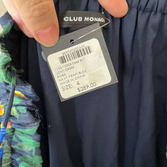 Club Monaco Oversized Silk Lined Tiered Floral Stretch Navy Dress, Size 4 or 6