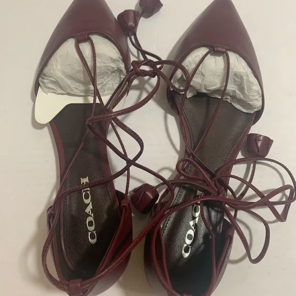 Coach Johnson Leather Soft Shine Calf Laceup 9.5B
