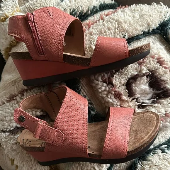 Cobb Hill Shona Slingback Sandal Wedge Shoes!