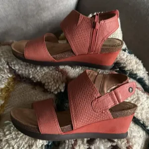 Cobb Hill Shona Slingback Sandal Wedge Shoes!