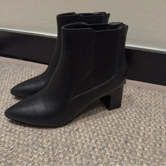 COLE HAAN Etta Point-Toe Leather Booties Black Size 8.5 Women’s