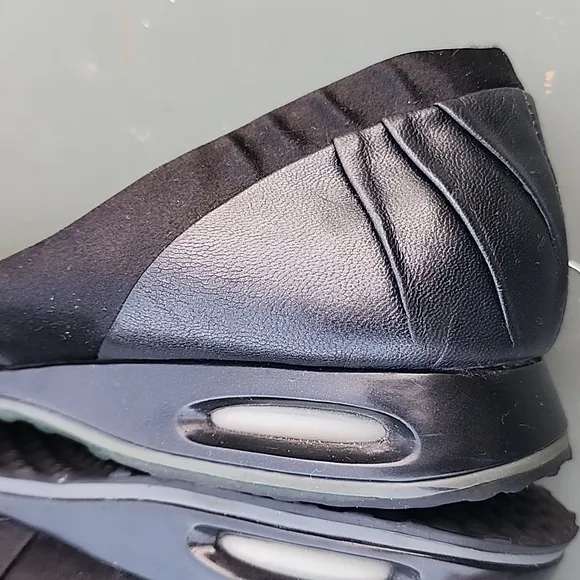Cole Haan Nike Air Black Leather Ballet Flats Size 10 B