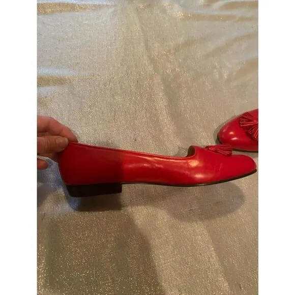 Cole Haan vintage red tasseled flats size 7.5AA