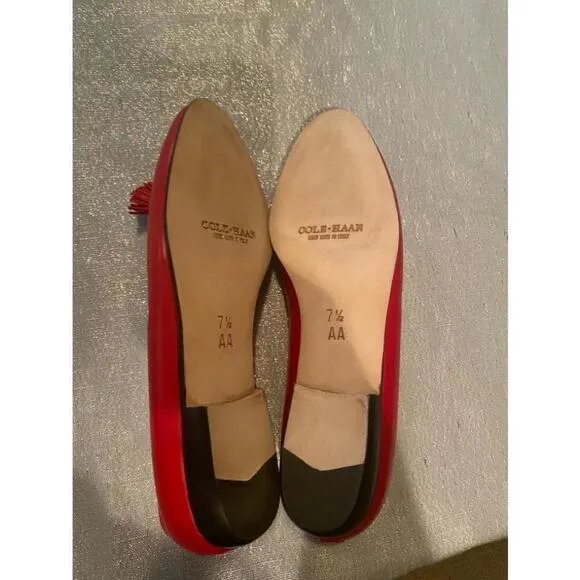 Cole Haan vintage red tasseled flats size 7.5AA