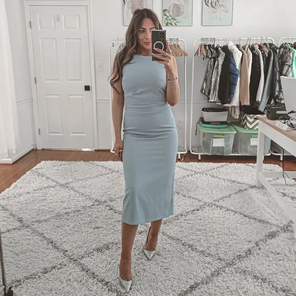 Commense Dusty Blue Sleevless Midi Dress Size S