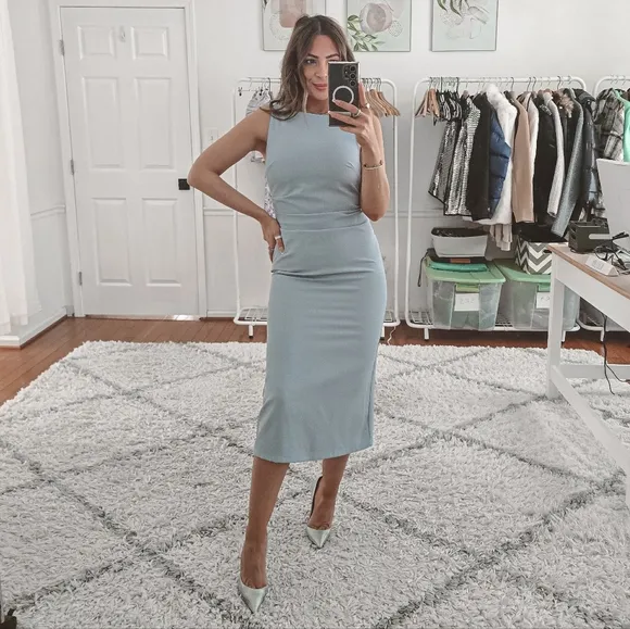 Commense Dusty Blue Sleevless Midi Dress Size S