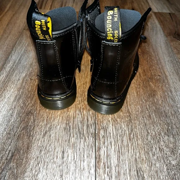 COPY - Boots