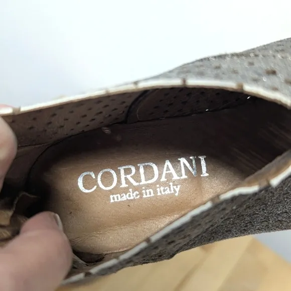 Cordani Metallic Leather Peep Toe Flats Silver Perforated  Ankle Boots 37 6.5