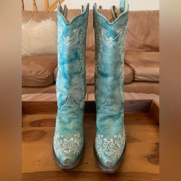 Corral Turquoise Embroidered Rhinestone Western Boots