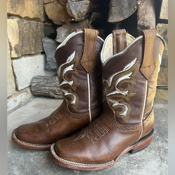 Corral Western Cowboy kids brown leather Boots Sz-12.5.   D