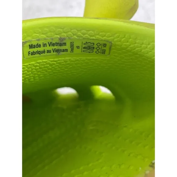 Crocs DreamWorks Shrek 209375 Clog Kids C9 Green Rubber Round Toe Slip On Shoes