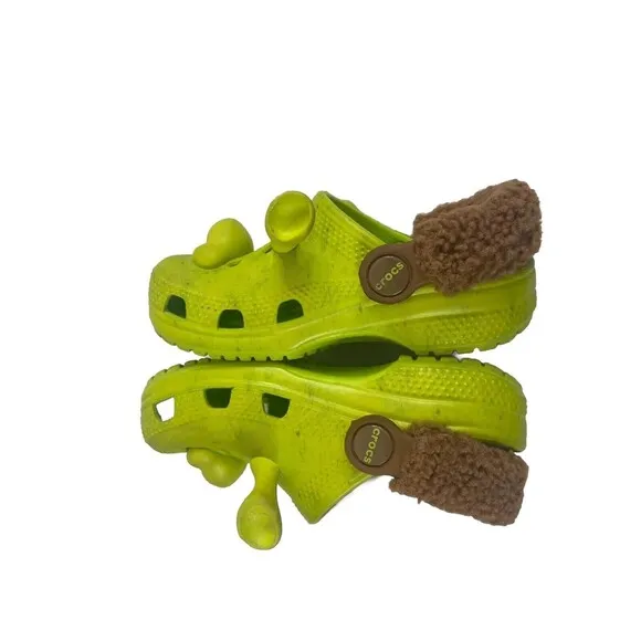 Crocs DreamWorks Shrek 209375 Clog Kids C9 Green Rubber Round Toe Slip On Shoes