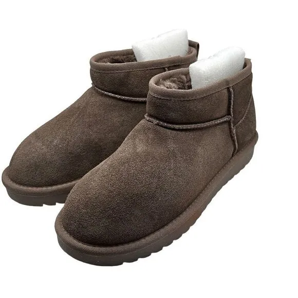 CUSHIONAIRE Women's pull on boot 8 WIDE TAUPE