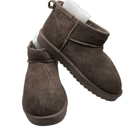 CUSHIONAIRE Women's pull on boot 8 WIDE TAUPE