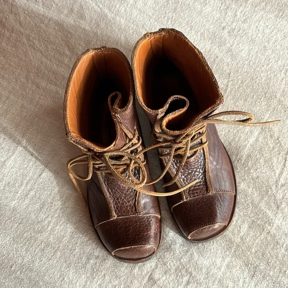 Cydwoq “Pocket” Leather Boots