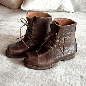 Cydwoq “Pocket” Leather Boots