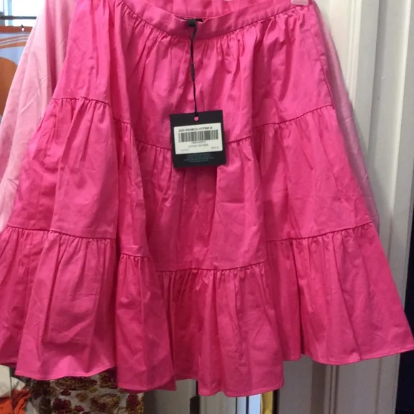 Cynthia Rowley Pink Tiered Cotton Skirt. Side Zip