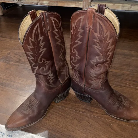 Dan Post Mens leather cowboy boots size 10 D -