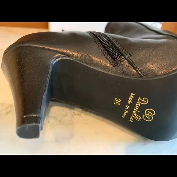 Daniellee Italian leather Heeled Ankle Boots Black 6