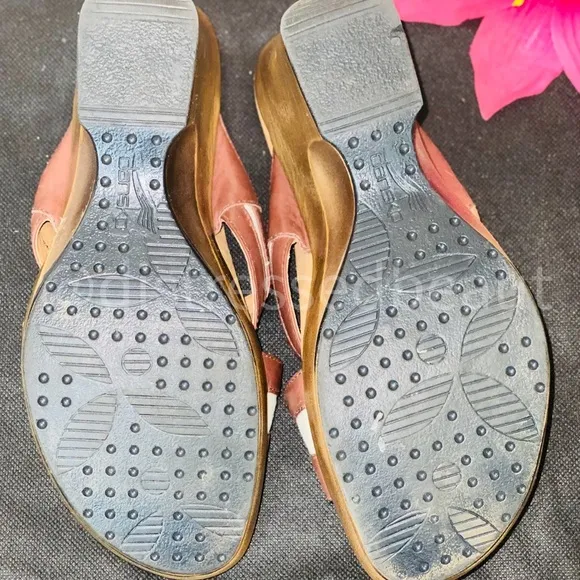 DANSKO EUC Brown Leather Slip On Clogs