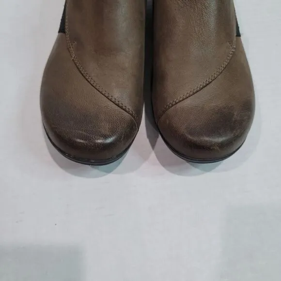Dansko Fae Slip On Leather Shoes Size 38