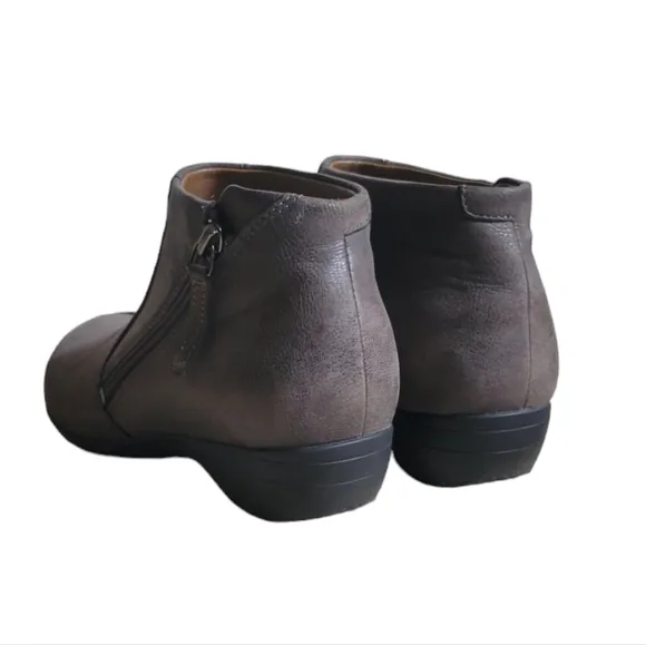 DANSKO Fifi Ankle Bootie Leather Side Zip 36