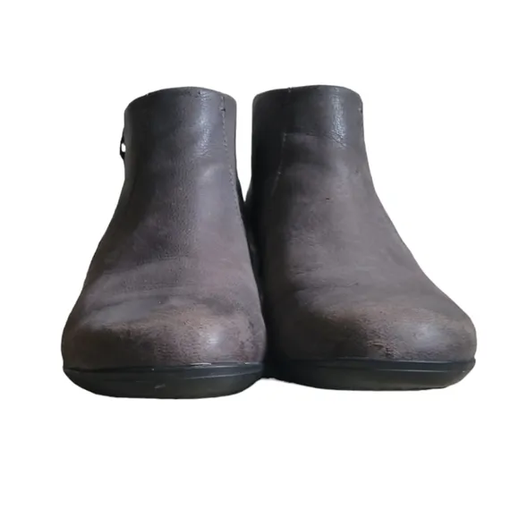 DANSKO Fifi Ankle Bootie Leather Side Zip 36