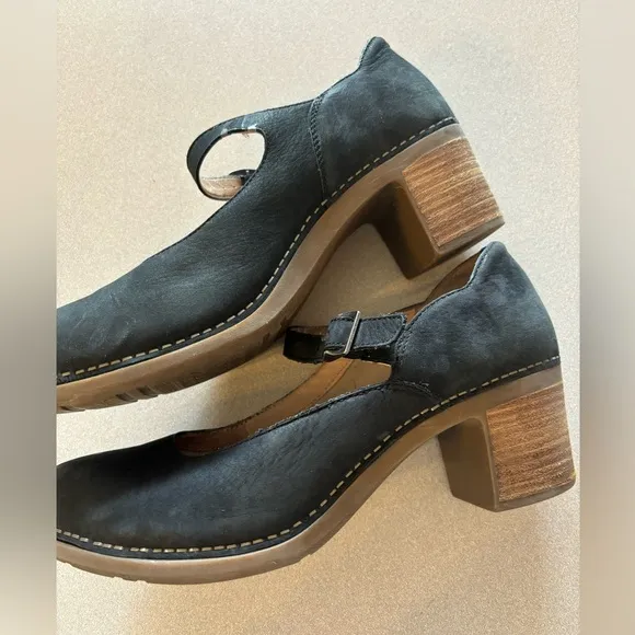 Dansko Harlo Black Mary Jane Block Heel Shoes