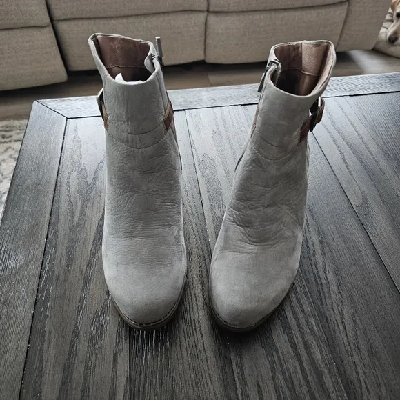 Dansko Hartley Boots