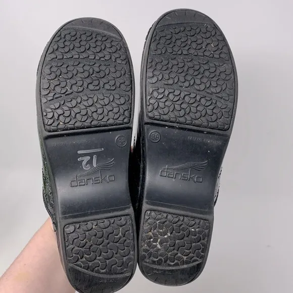 Dansko leather black silver floral professional clog 38