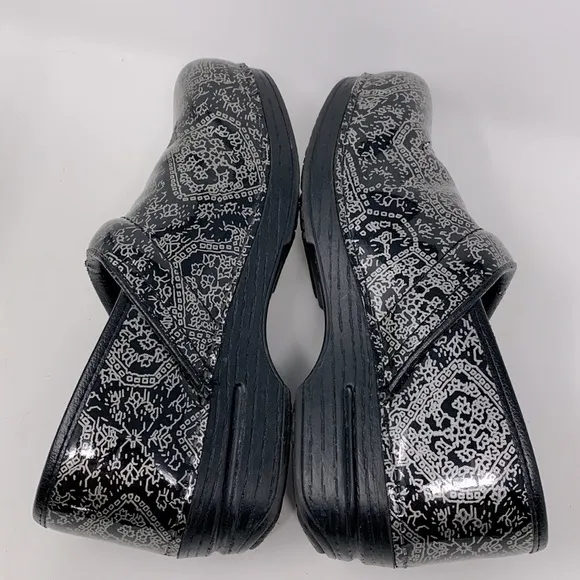 Dansko leather black silver floral professional clog 38