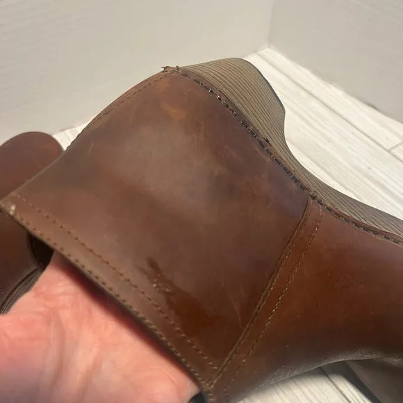 Dansko Max Ankle Boots Brown Distressed Leather Size 38 7.5