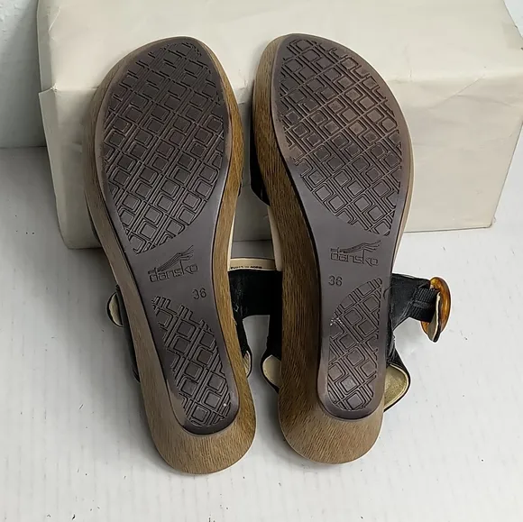 Dansko Wedges Slingback Sandals Size 36/5.5-6 Black Faux Tortoise Buckle
